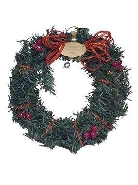 Hallmark 1990 “Little Frosty Friends” Memory Wreath Christmas Ornament